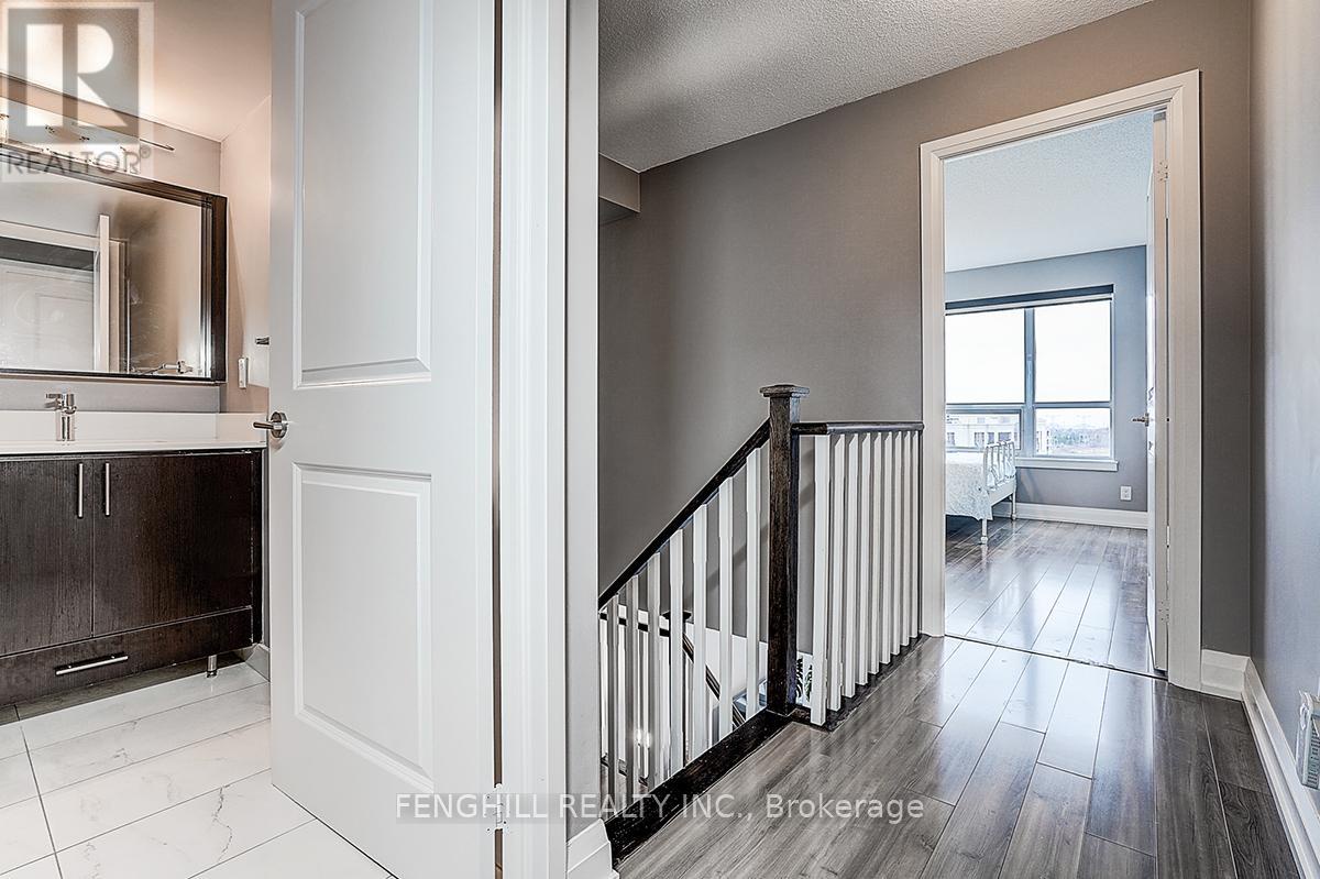 Ph7 - 370 Highway 7 Road E, Richmond Hill (doncrest), Ontario