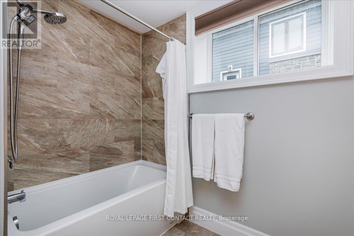 3500 Crescent Harbour Road, Innisfil, Ontario