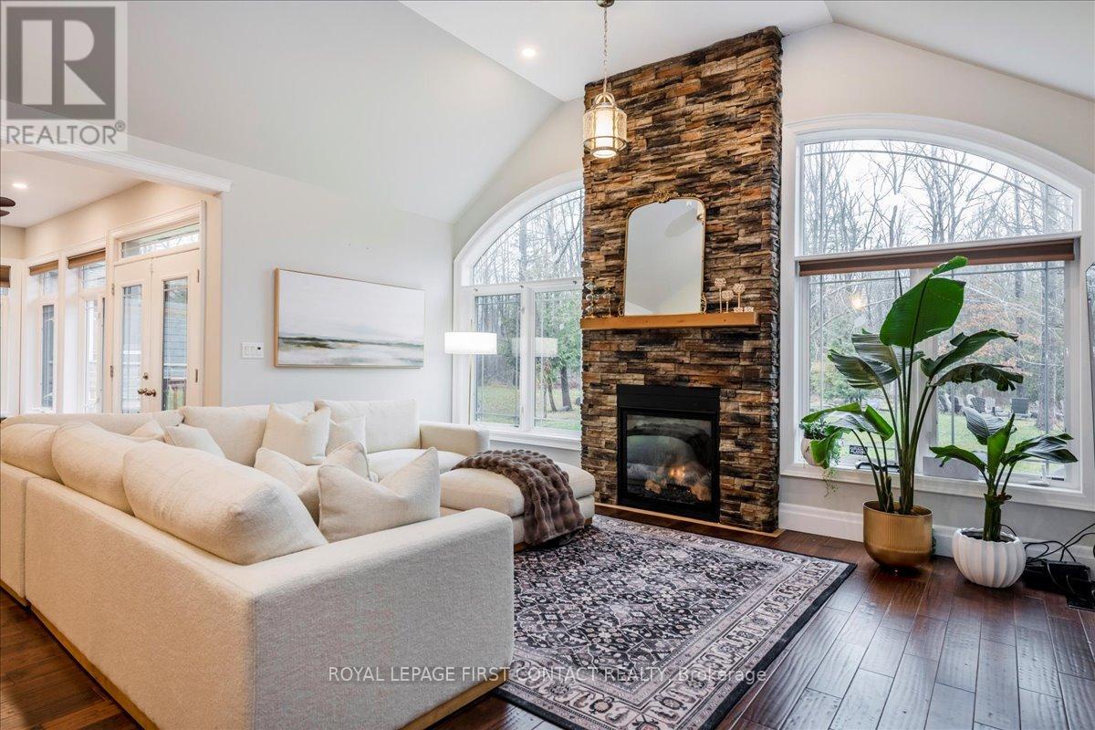 3500 Crescent Harbour Road, Innisfil, Ontario