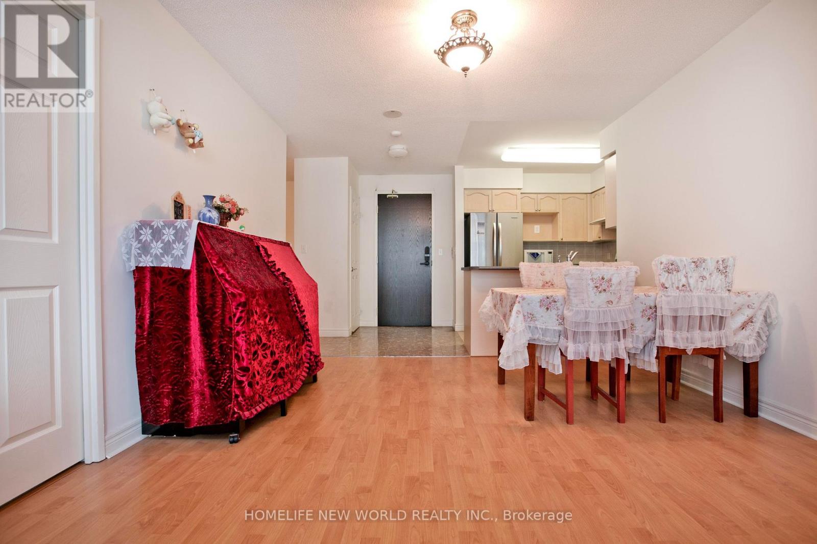 1506 - 23 Hollywood Avenue, Toronto (willowdale East), Ontario