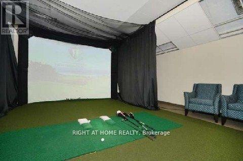 519 - 1060 Sheppard Avenue W, Toronto (york University Heights), Ontario