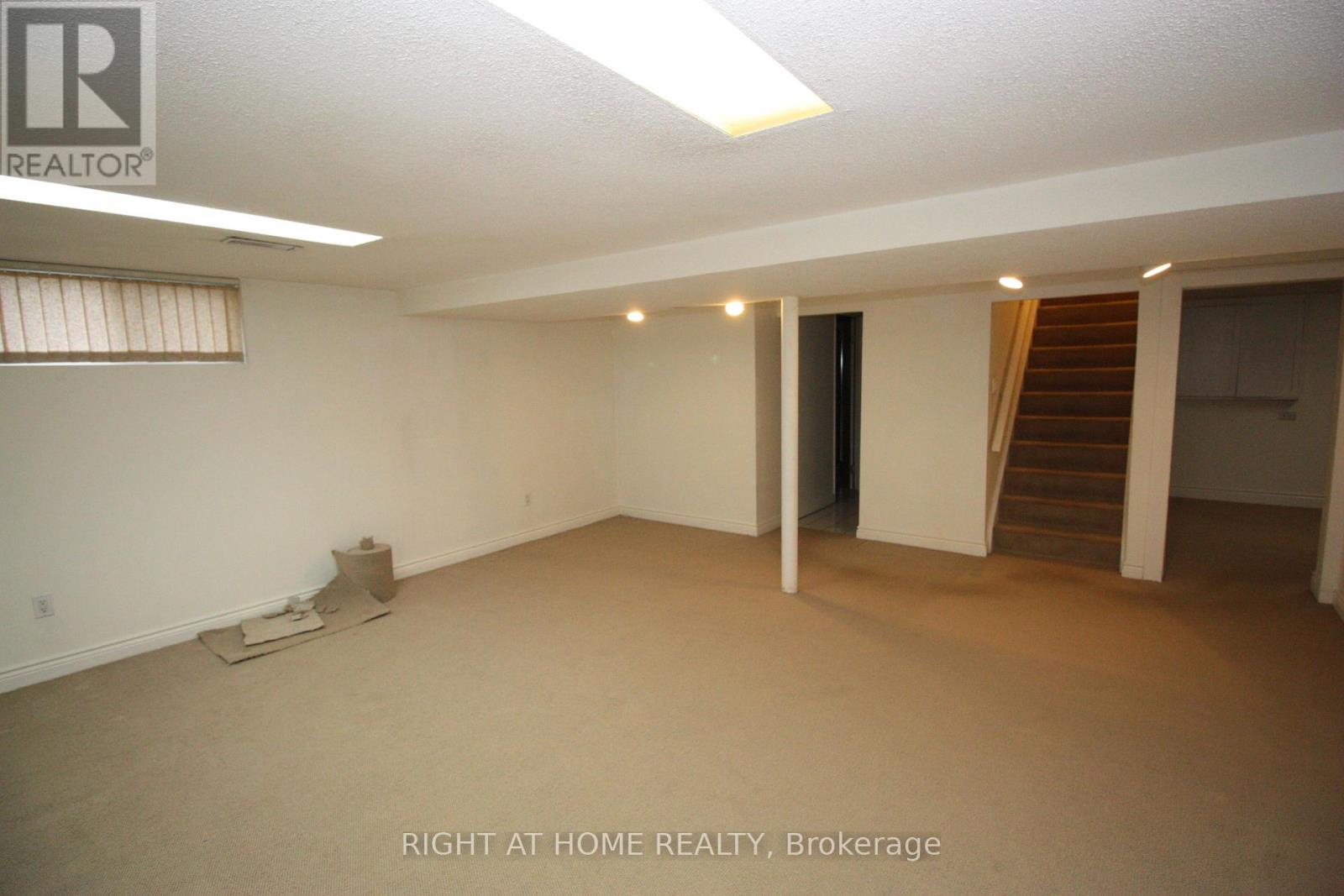 123 Ashbourne Drive, Toronto (islington-city Centre West), Ontario