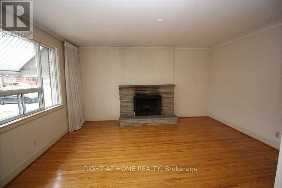 123 Ashbourne Drive, Toronto (islington-city Centre West), Ontario