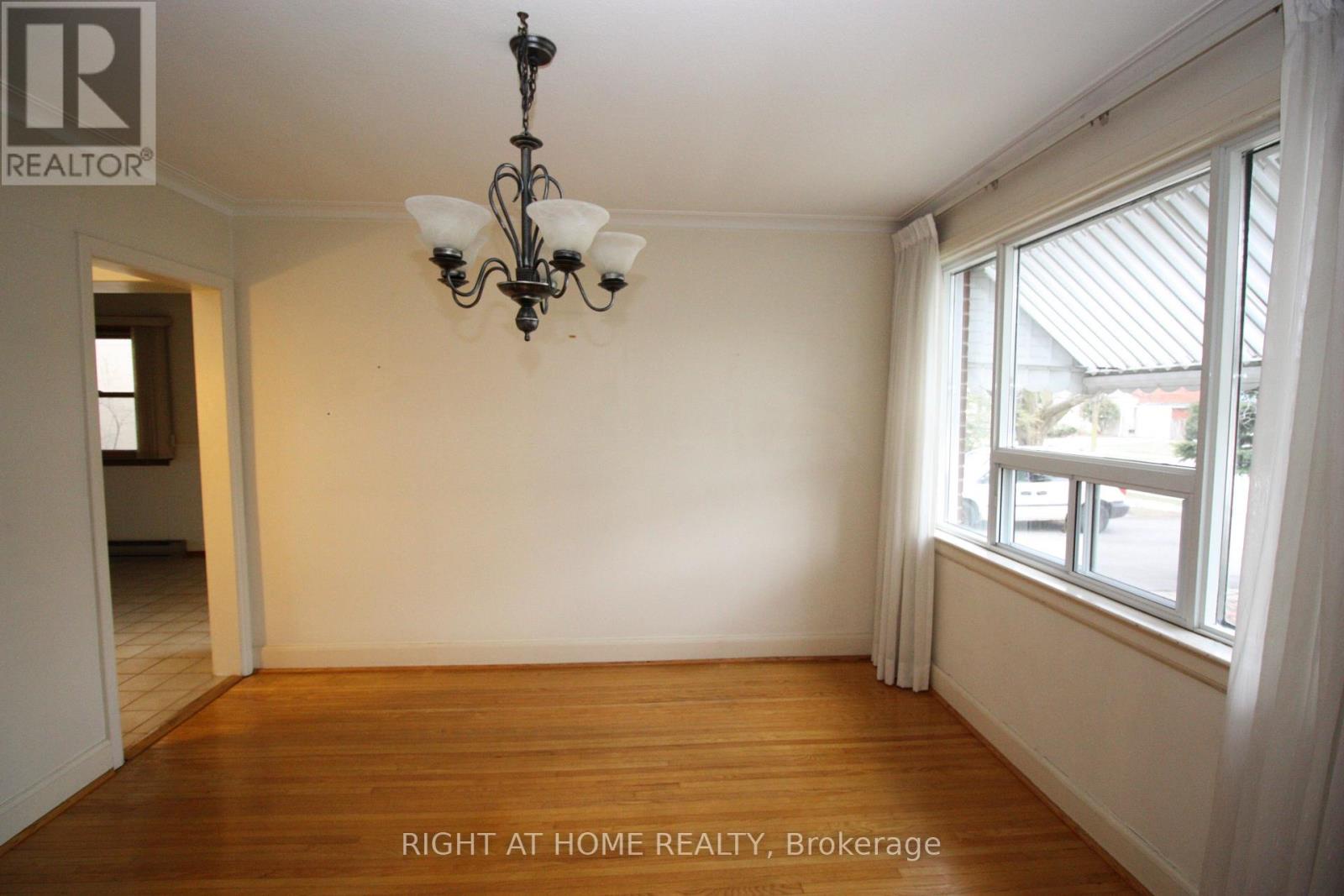 123 Ashbourne Drive, Toronto (islington-city Centre West), Ontario