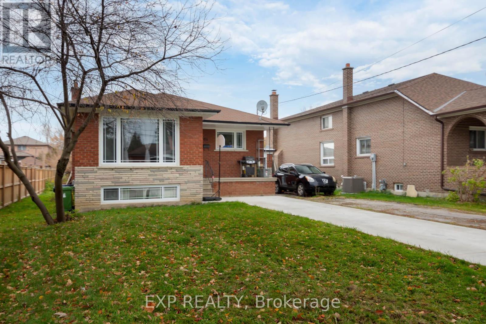 78 Sunset Trail, Toronto (humberlea-pelmo Park), Ontario