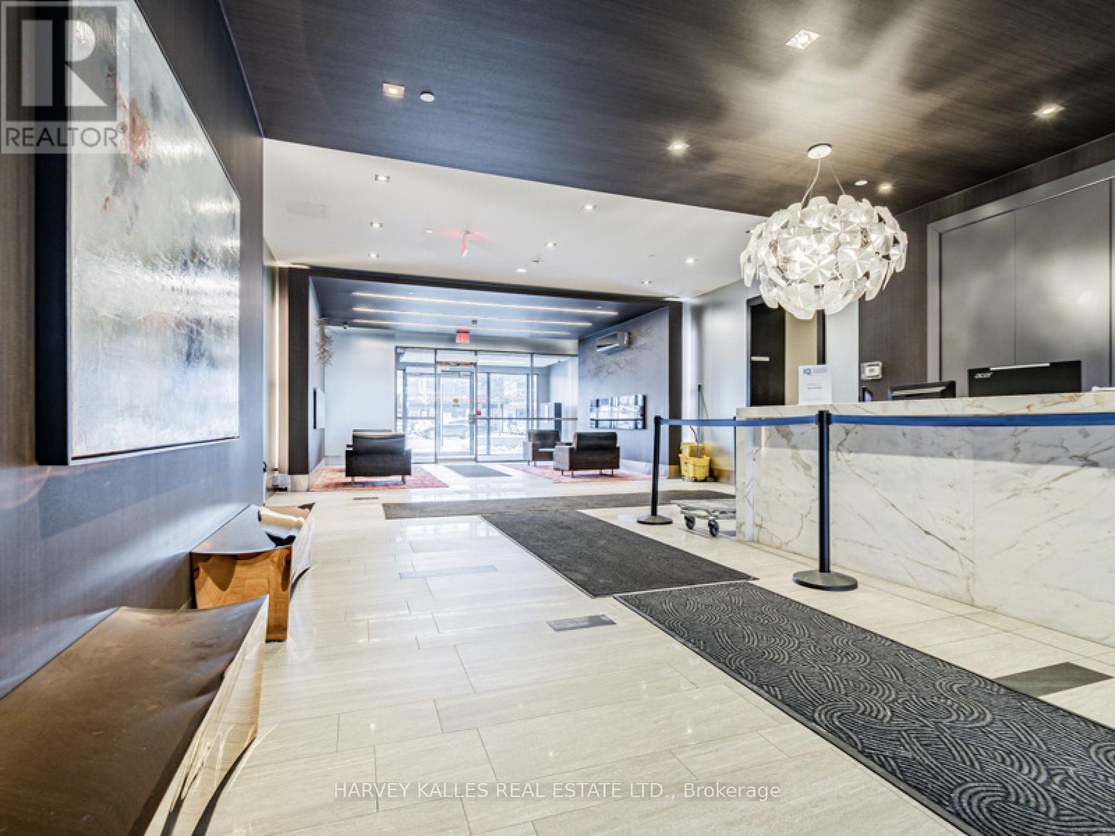 303 - 1185 The Queensway Avenue, Toronto (islington-city Centre West), Ontario