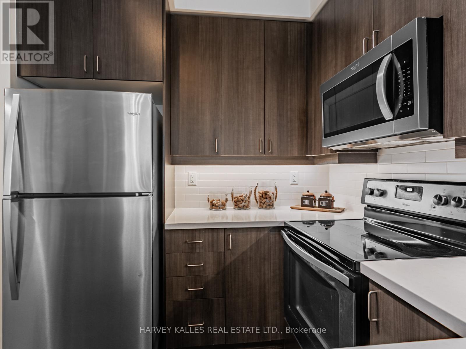 303 - 1185 The Queensway Avenue, Toronto (islington-city Centre West), Ontario