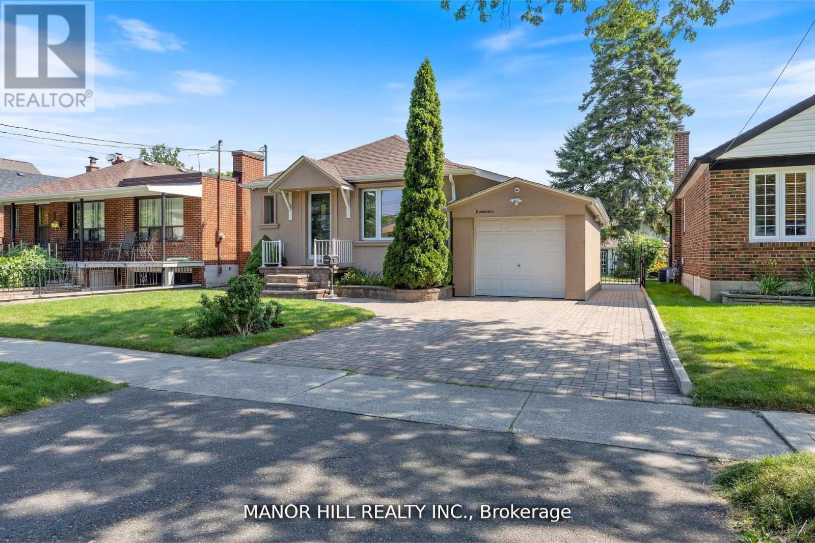 31 Chartwell Road, Toronto (stonegate-queensway), Ontario