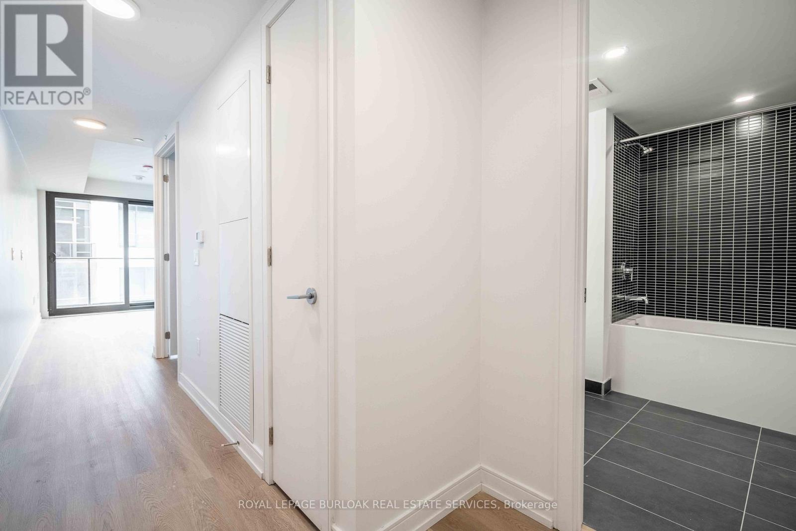 1418 - 1 Jarvis Street, Hamilton (beasley), Ontario