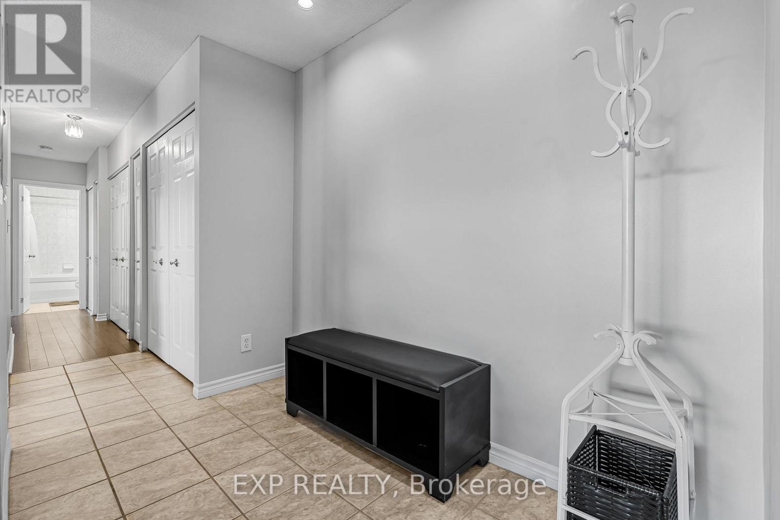 301 - 264 Oakdale Avenue, St. Catharines (oakdale), Ontario