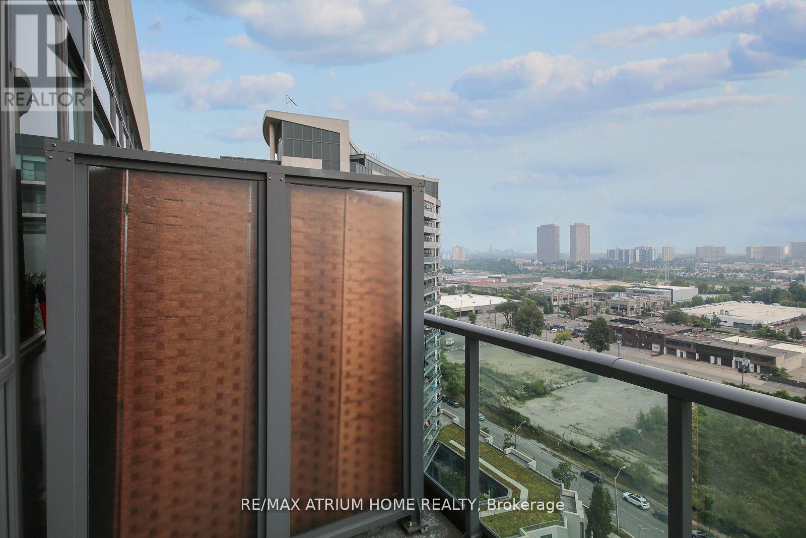 Ph09 - 35 Brian Peck Crescent, Toronto (thorncliffe Park), Ontario