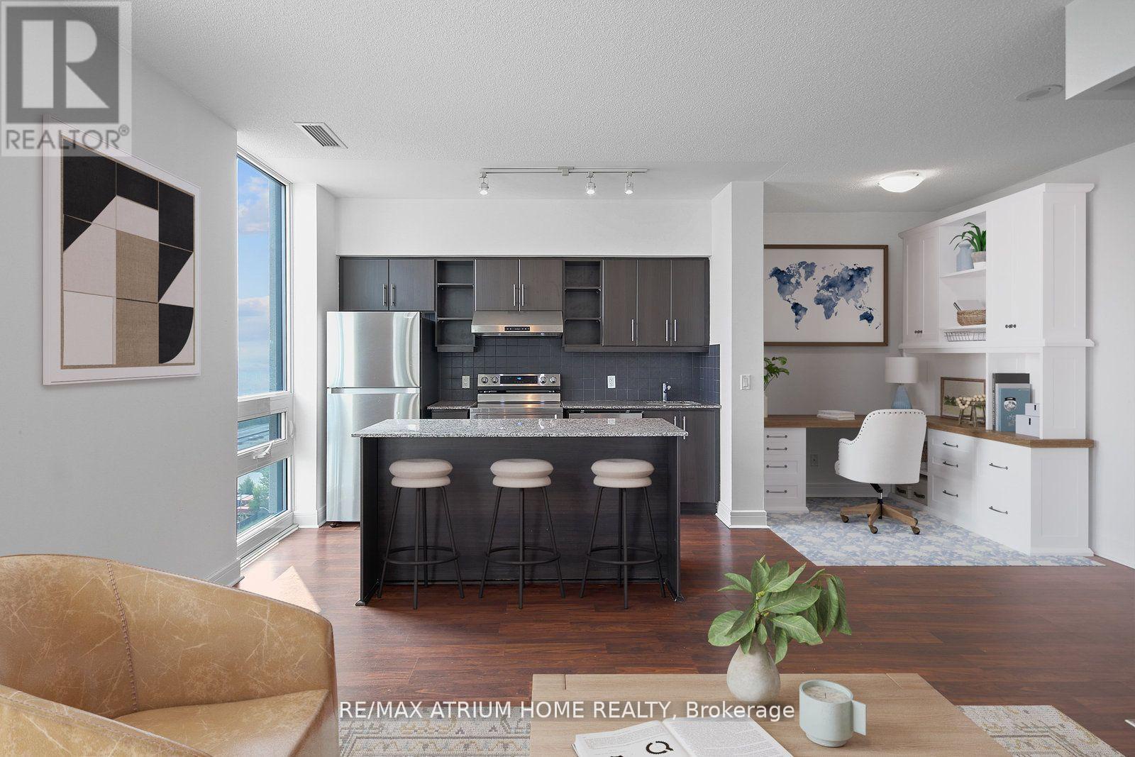 Ph09 - 35 Brian Peck Crescent, Toronto (thorncliffe Park), Ontario