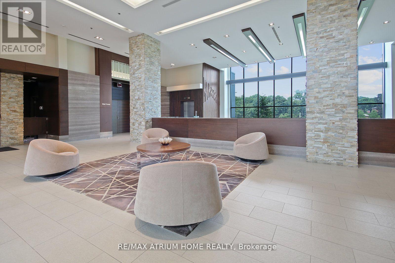 Ph09 - 35 Brian Peck Crescent, Toronto (thorncliffe Park), Ontario