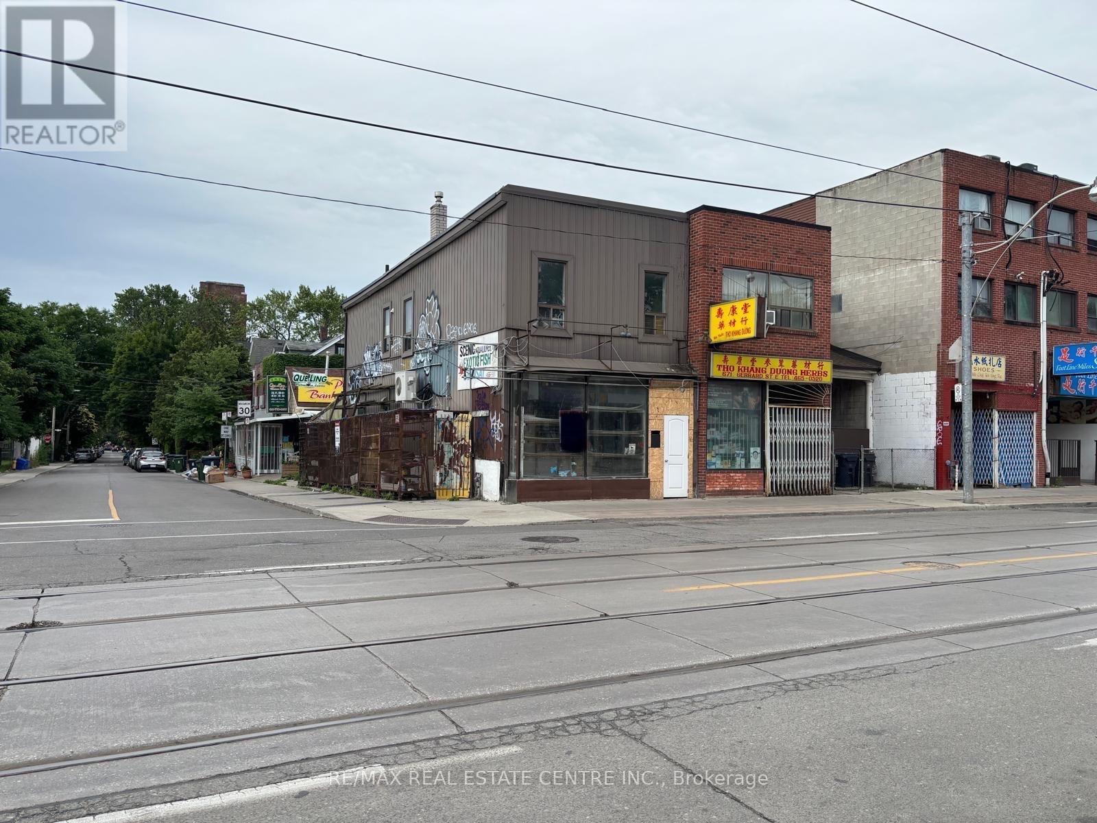 673 Gerrard Street E, Toronto (south Riverdale), Ontario