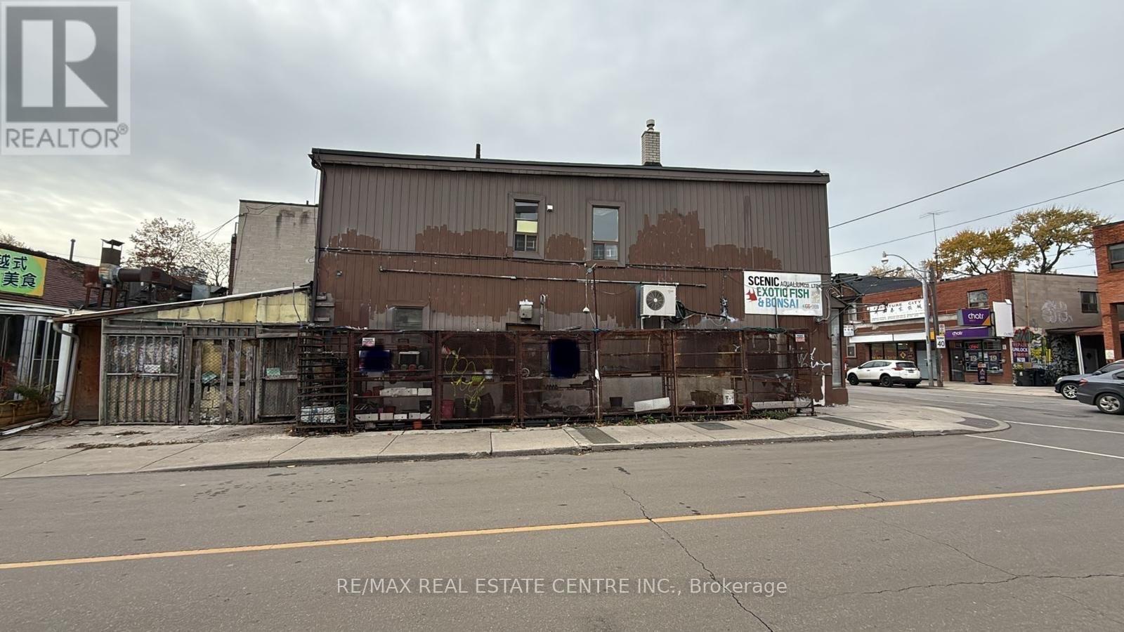 673 Gerrard Street E, Toronto (south Riverdale), Ontario