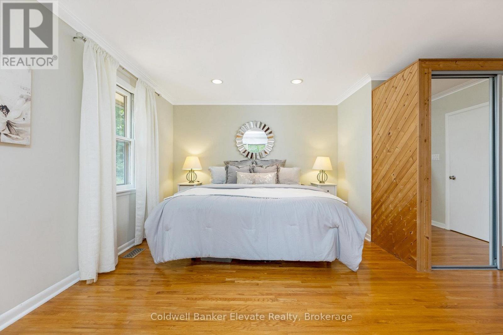 8 Ann Street, Halton Hills (georgetown), Ontario