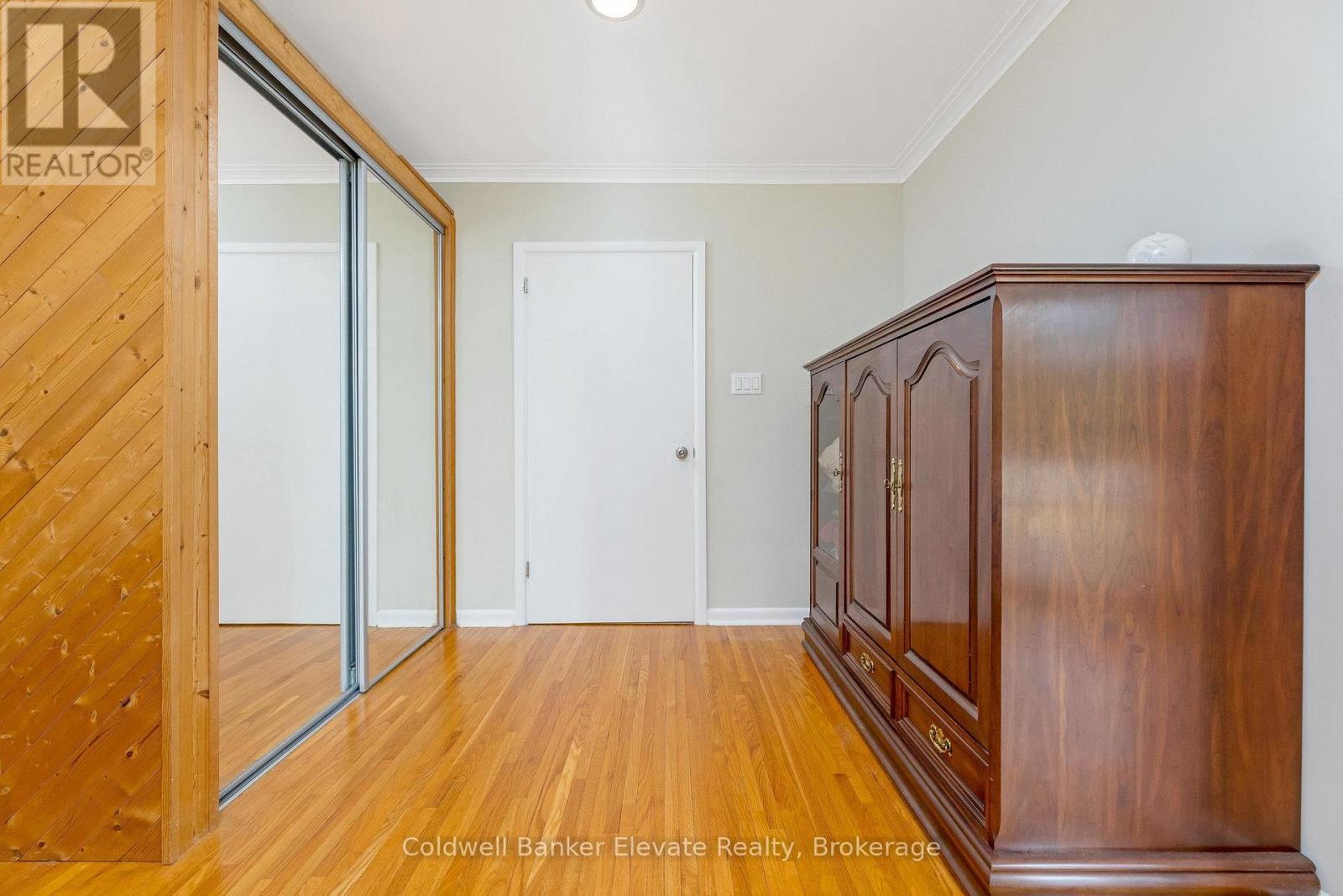 8 Ann Street, Halton Hills (georgetown), Ontario