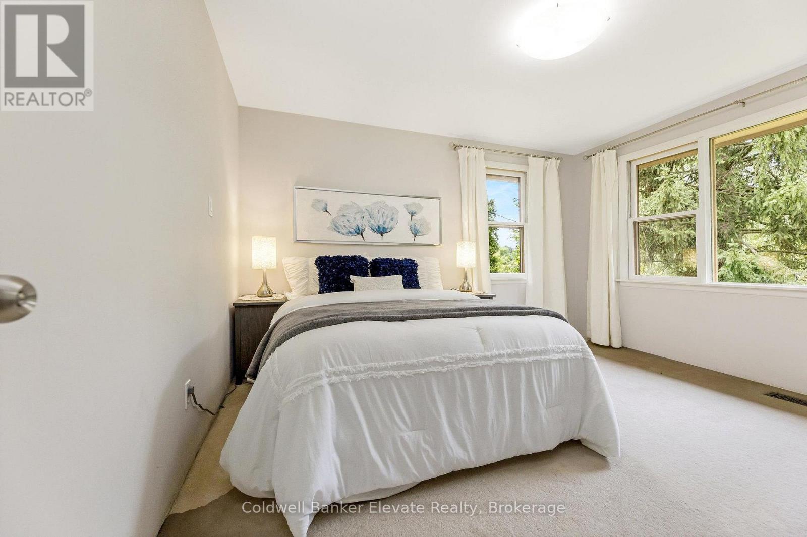 8 Ann Street, Halton Hills (georgetown), Ontario