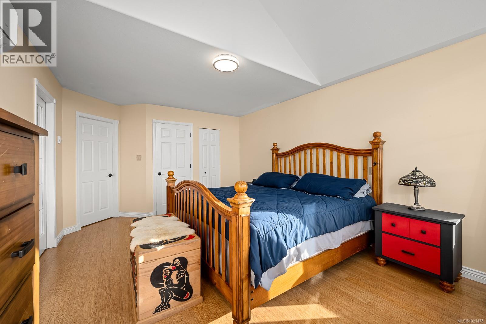 1418 Valley View Dr, Courtenay, British Columbia