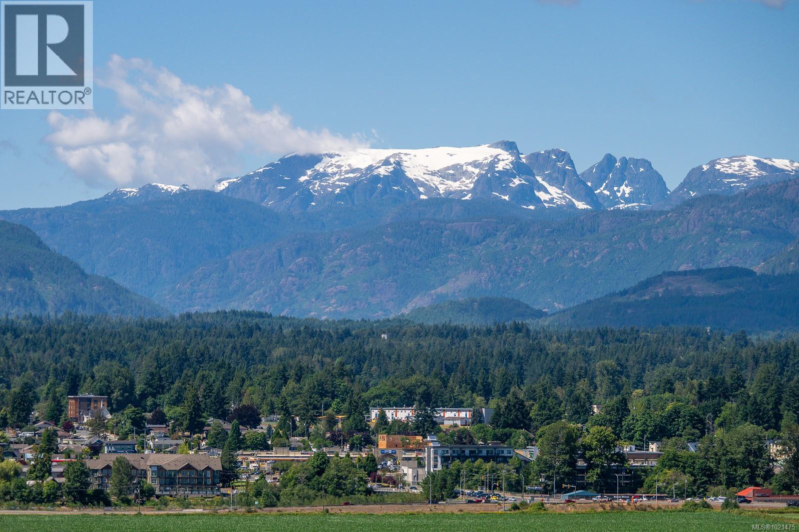 1418 Valley View Dr, Courtenay, British Columbia