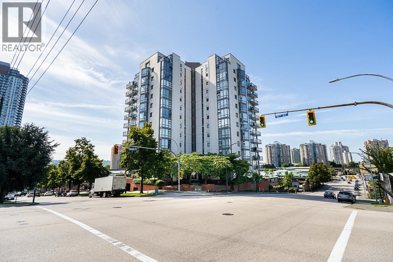 403 98 Tenth Street, New Westminster, British Columbia