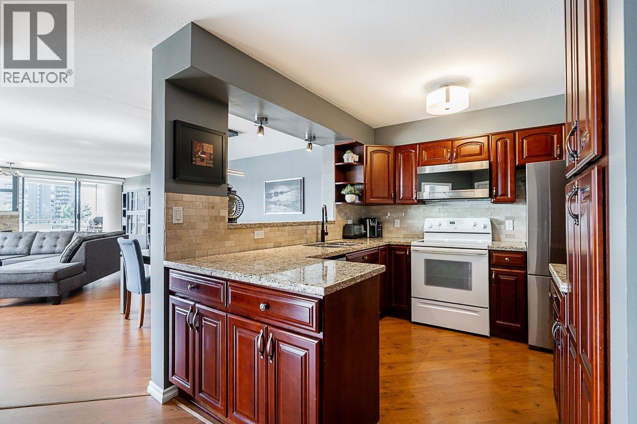 403 98 Tenth Street, New Westminster, British Columbia