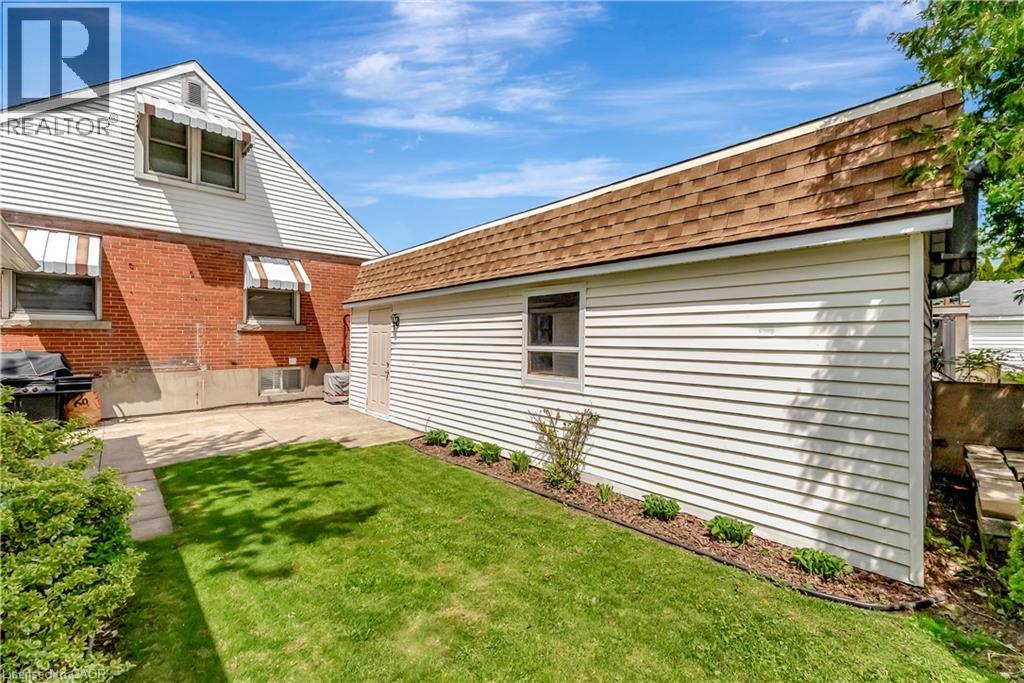 131 East 42nd Street, Hamilton, Ontario