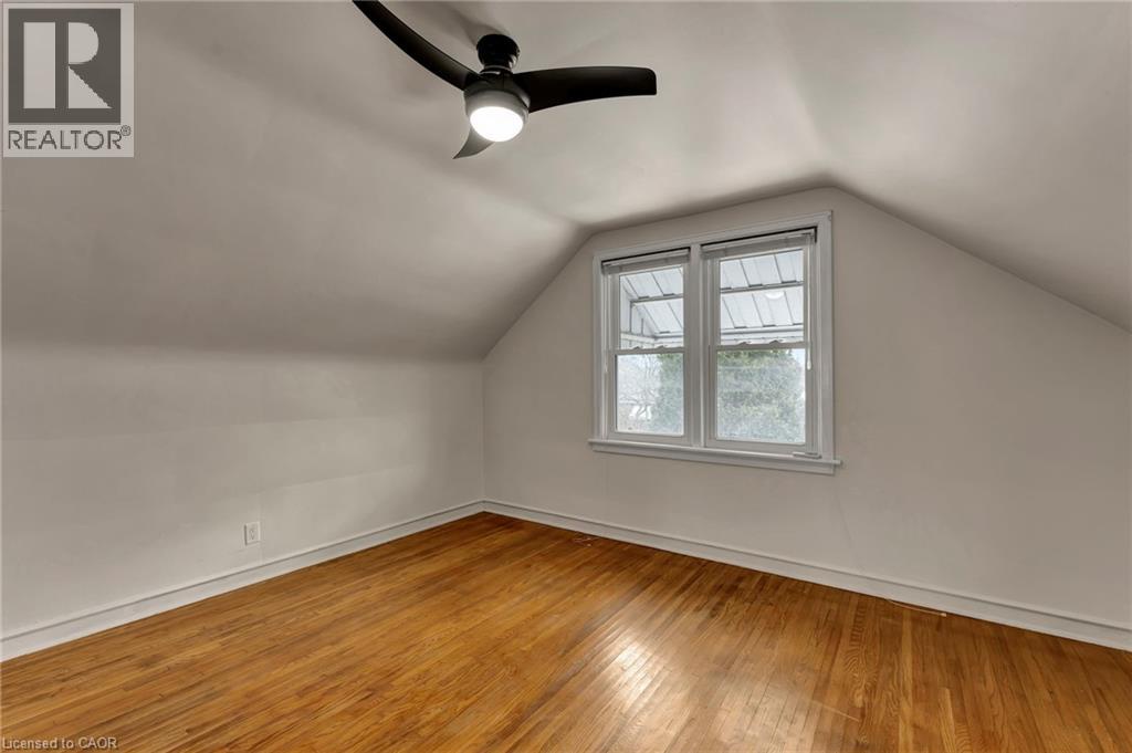 131 East 42nd Street, Hamilton, Ontario