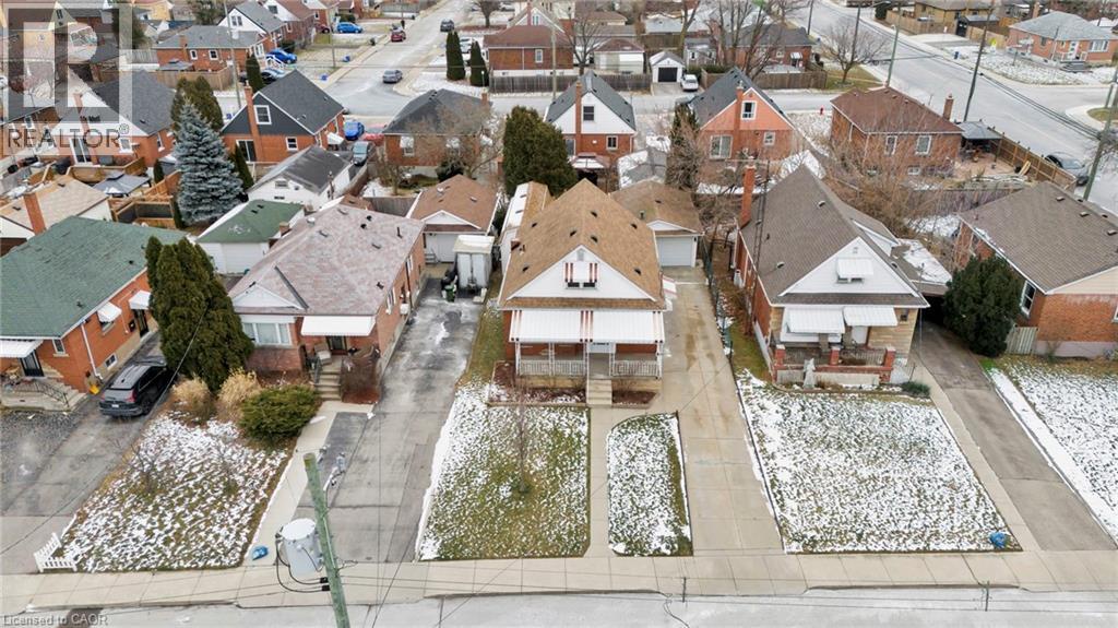 131 East 42nd Street, Hamilton, Ontario