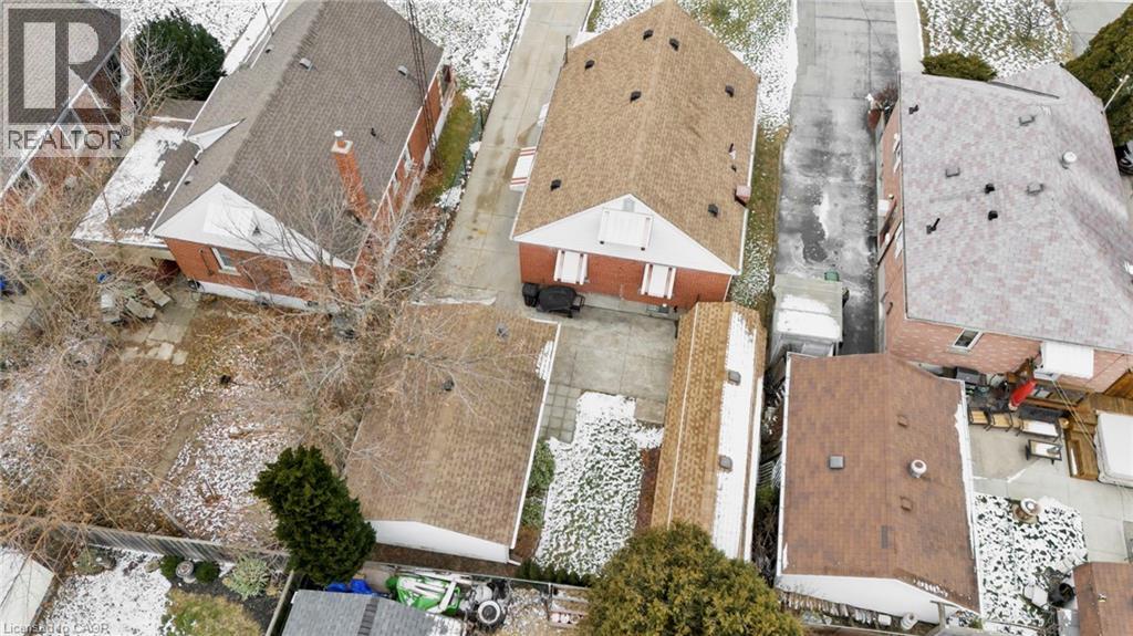 131 East 42nd Street, Hamilton, Ontario