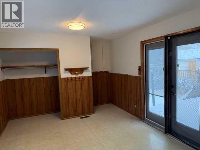 10 Main Street, Munson, Alberta