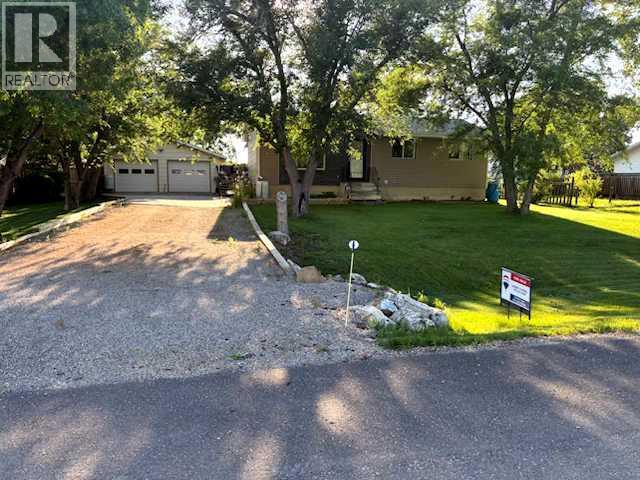 10 Main Street, Munson, Alberta