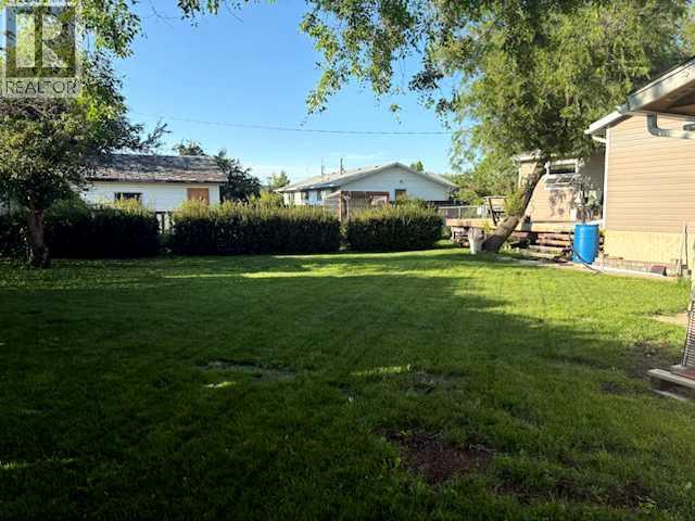 10 Main Street, Munson, Alberta