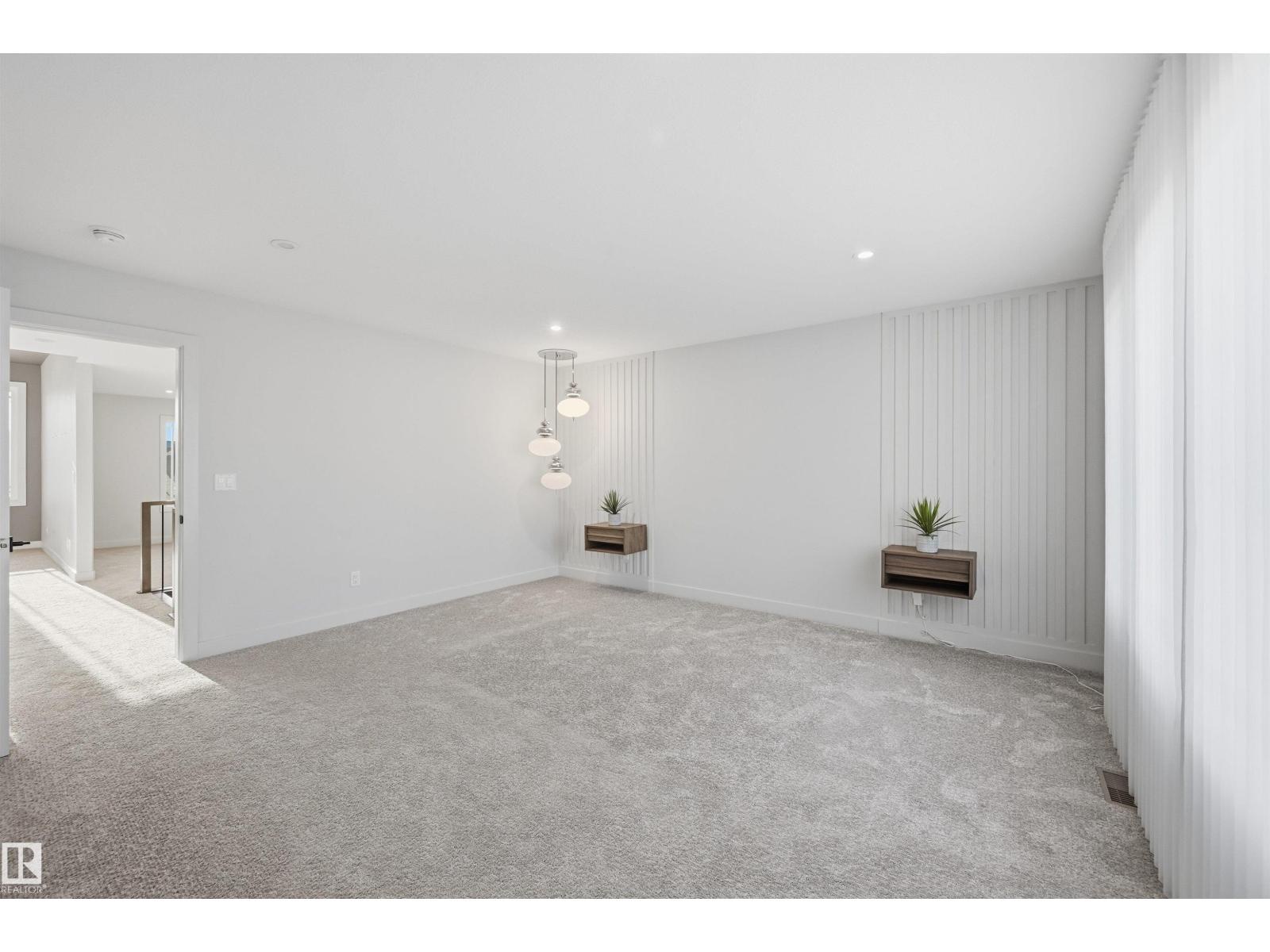 6038 Crawford Dr Sw, Edmonton, Alberta