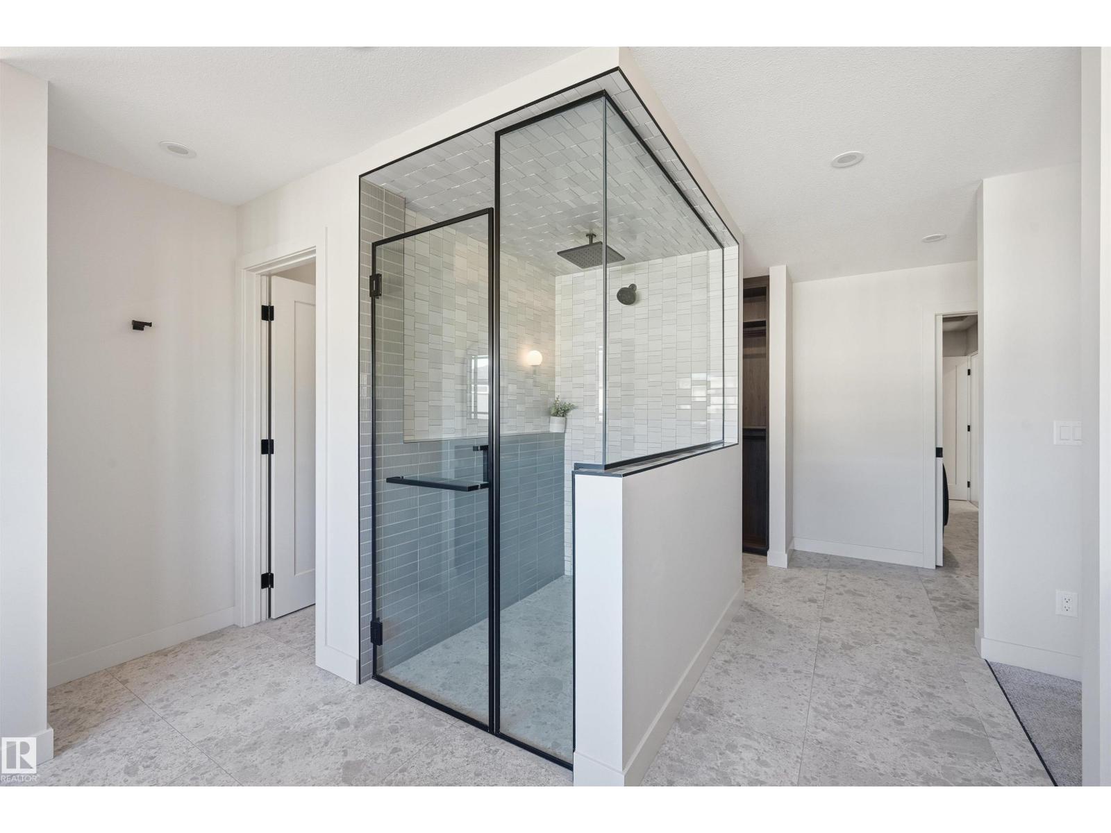 6038 Crawford Dr Sw, Edmonton, Alberta