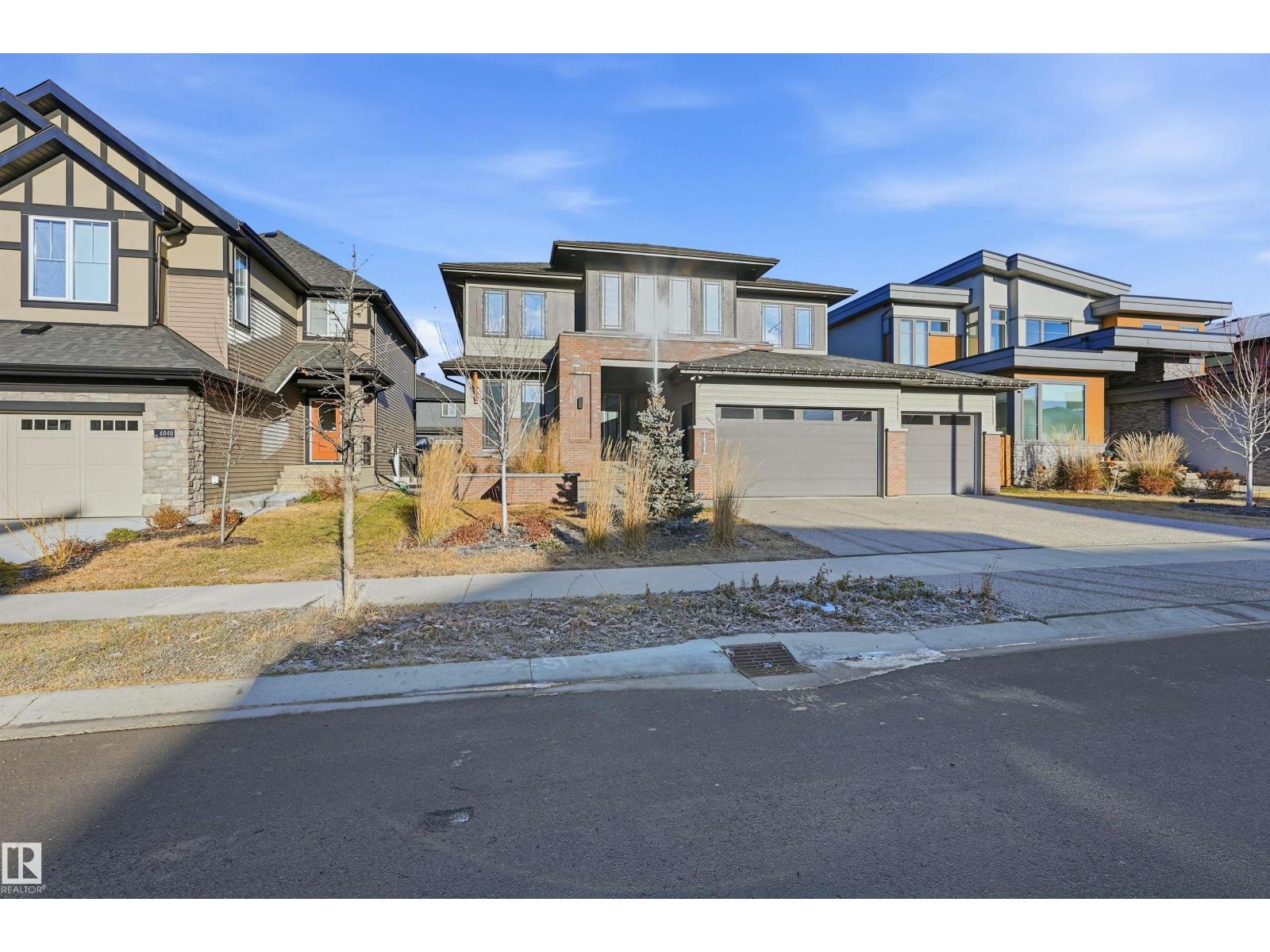 6038 Crawford Dr Sw, Edmonton, Alberta