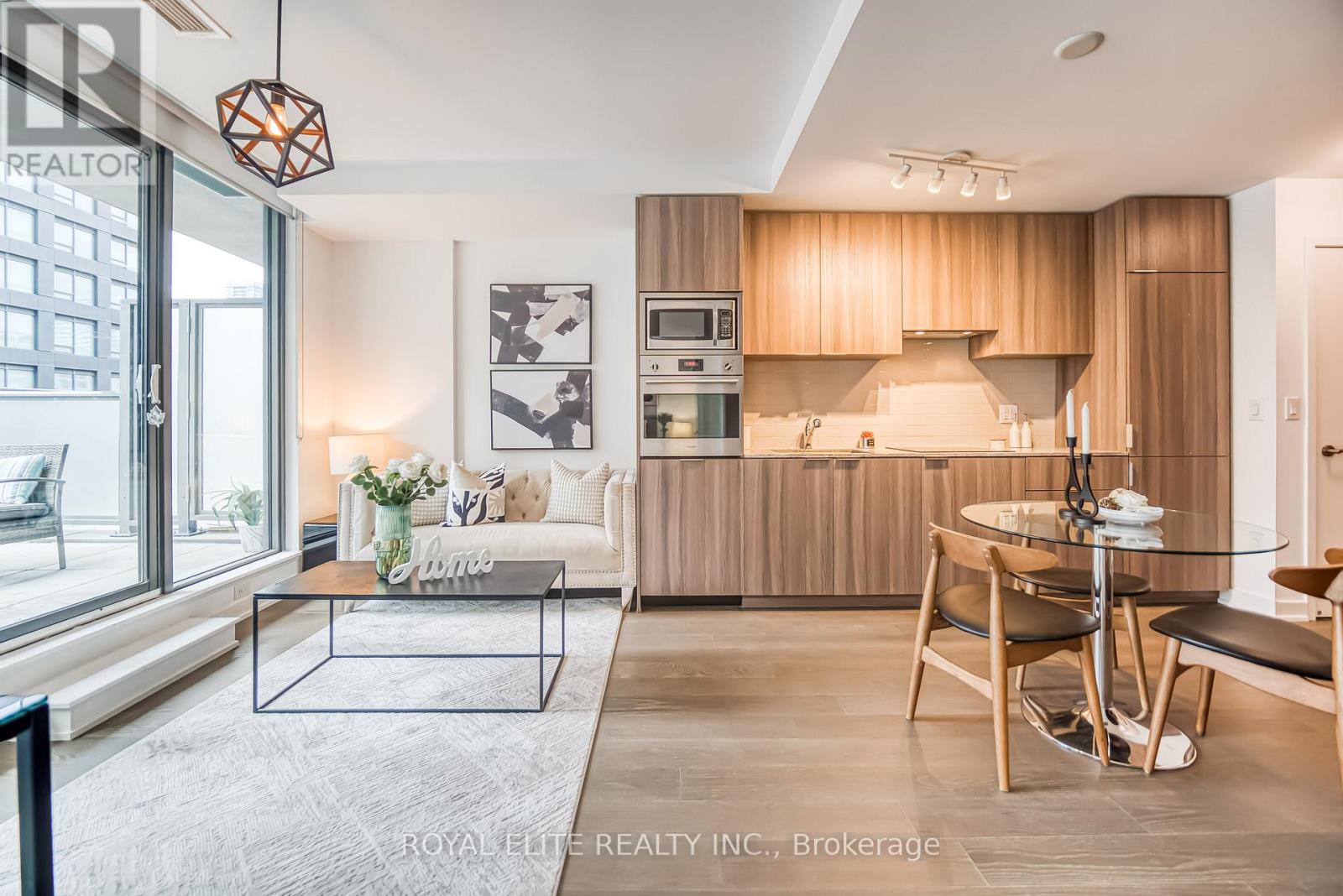 612 - 11 Wellesley Street W, Toronto (bay Street Corridor), Ontario