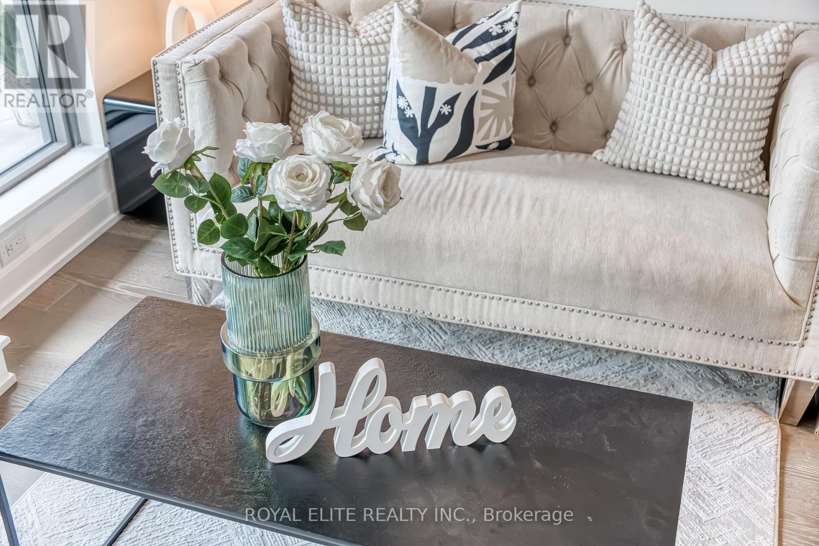 612 - 11 Wellesley Street W, Toronto (bay Street Corridor), Ontario