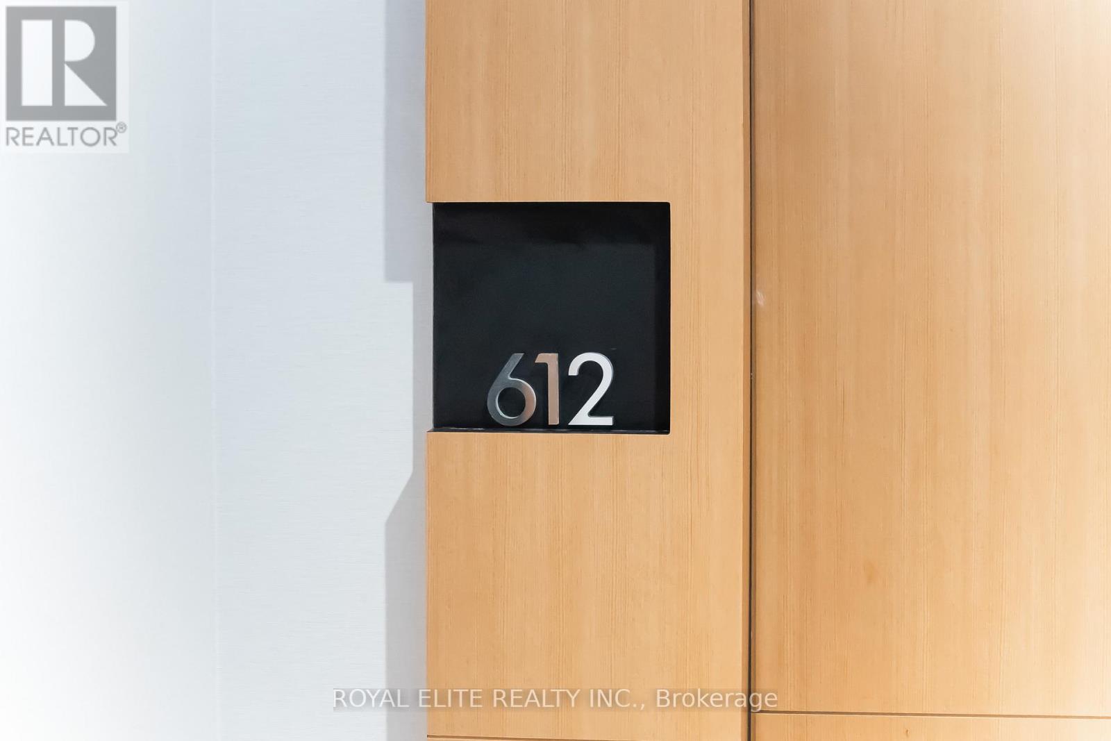 612 - 11 Wellesley Street W, Toronto (bay Street Corridor), Ontario