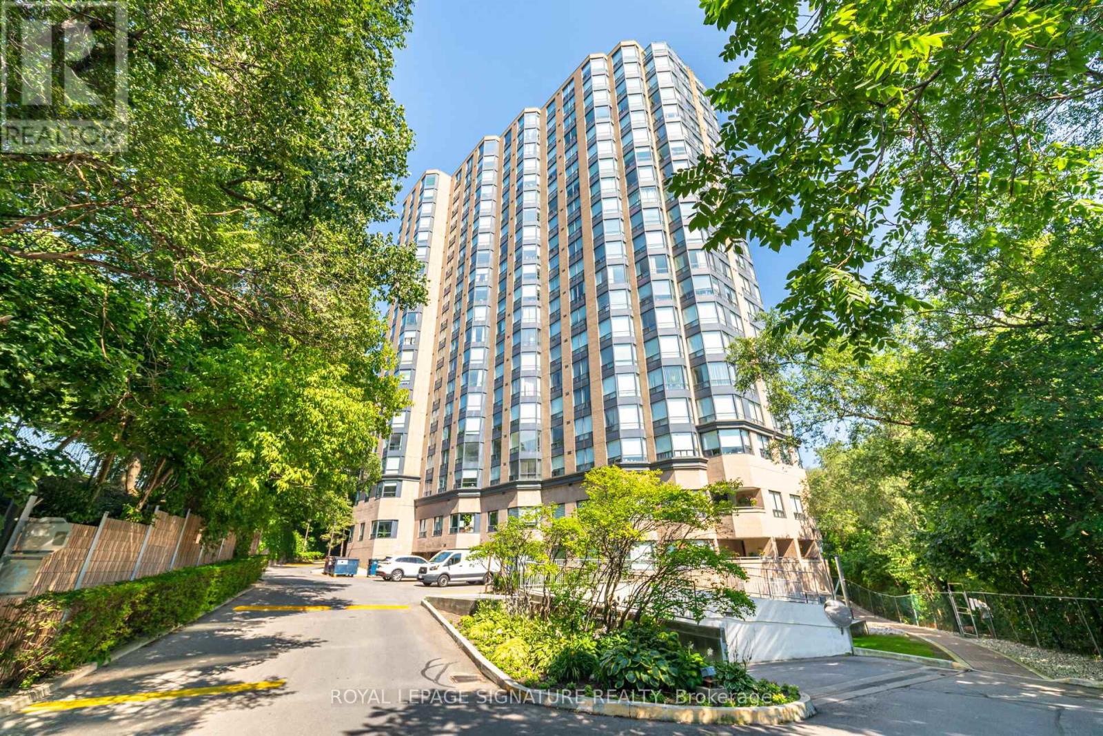 804 - 3 Hickory Tree Road, Toronto (weston), Ontario