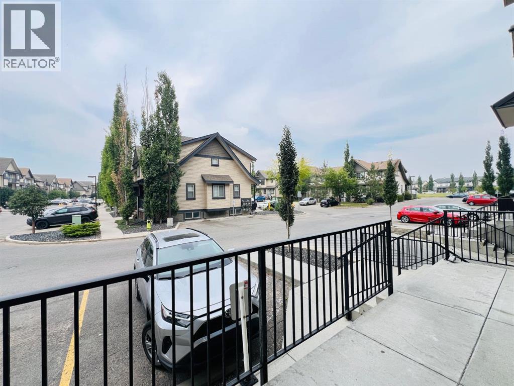 312, 117 Copperpond Common Se, Calgary, Alberta