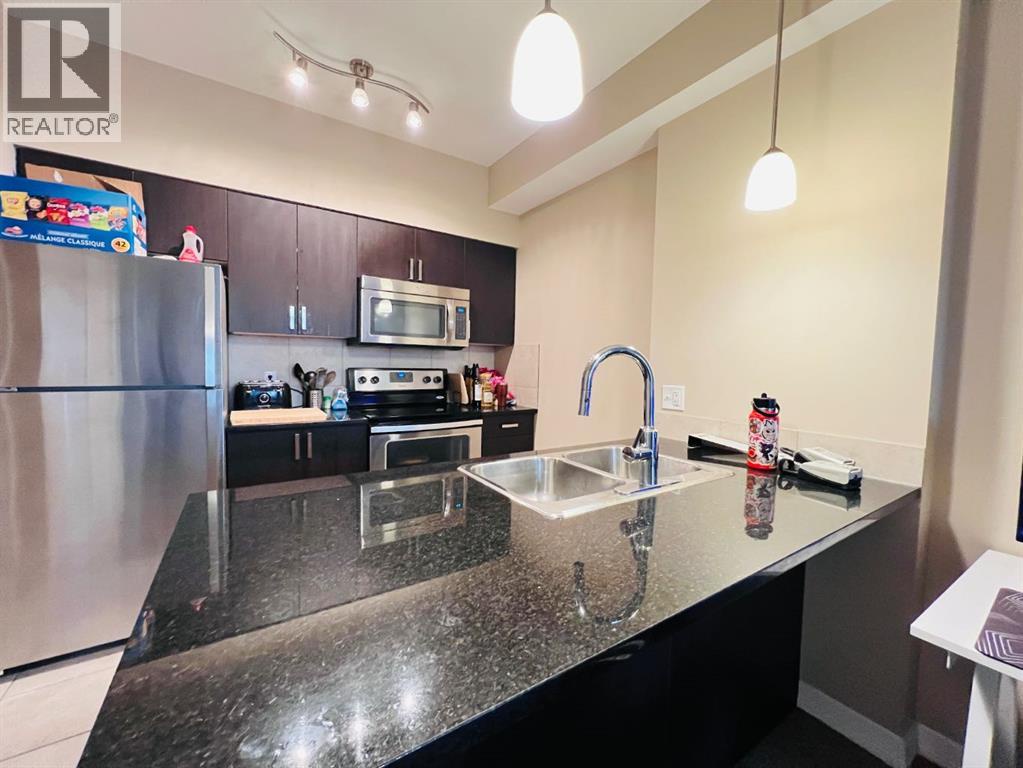 312, 117 Copperpond Common Se, Calgary, Alberta