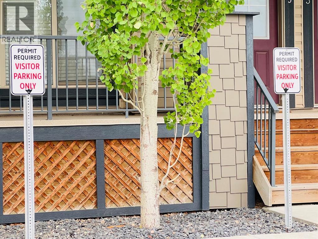 312, 117 Copperpond Common Se, Calgary, Alberta