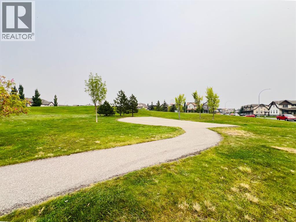 312, 117 Copperpond Common Se, Calgary, Alberta