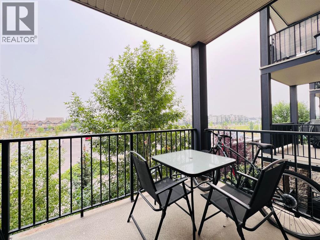 312, 117 Copperpond Common Se, Calgary, Alberta