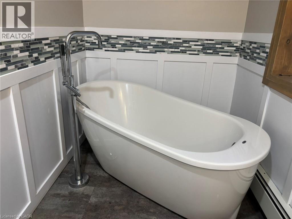 2916 Shannonville Road, Tyendinaga, Ontario