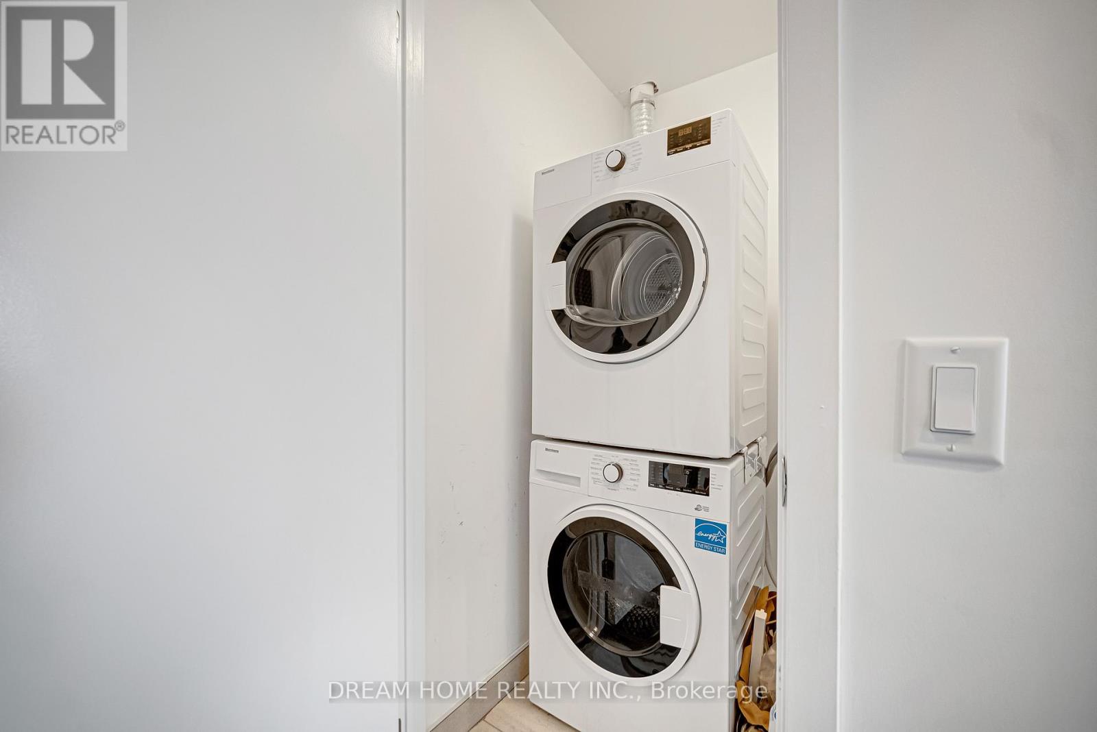 403 - 50 O'neill Road, Toronto (banbury-don Mills), Ontario