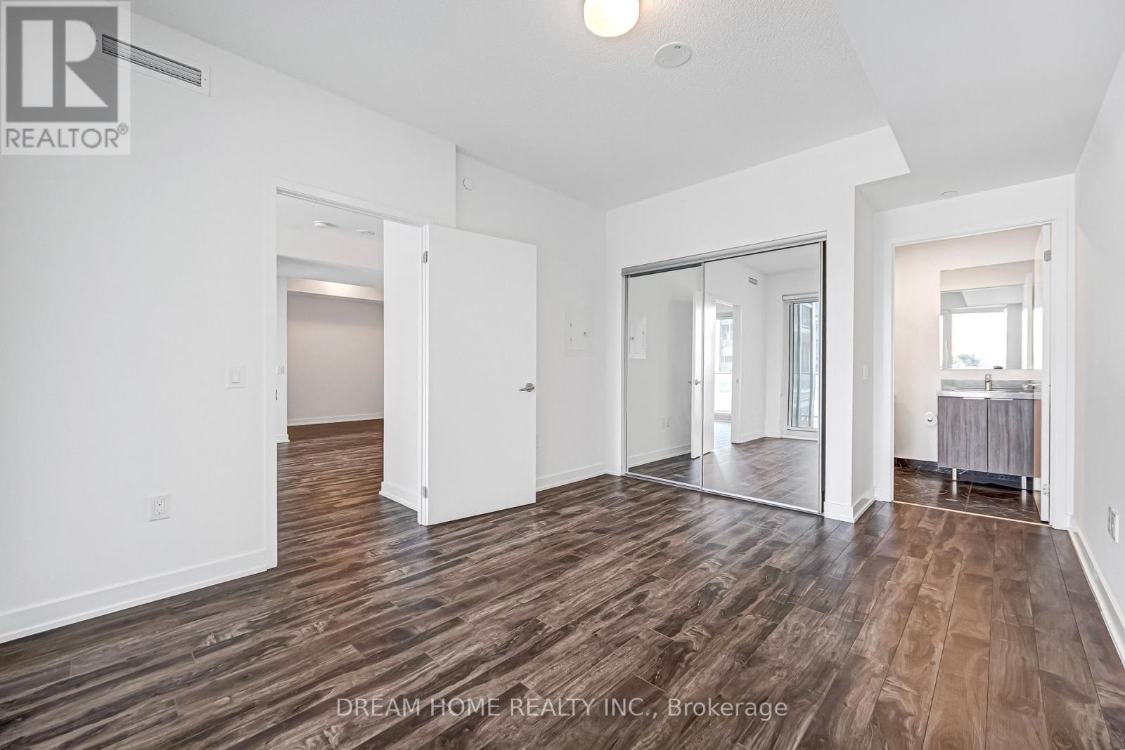 403 - 50 O'neill Road, Toronto (banbury-don Mills), Ontario