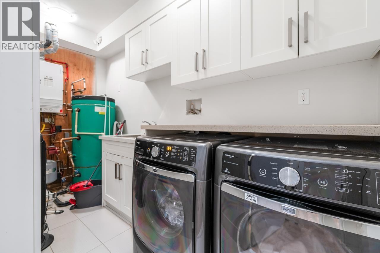 1450 Fulton Avenue, West Vancouver, British Columbia