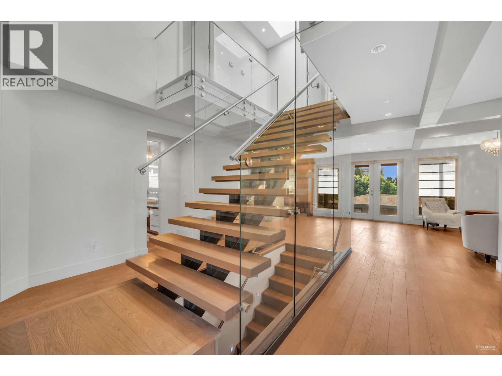 1450 Fulton Avenue, West Vancouver, British Columbia